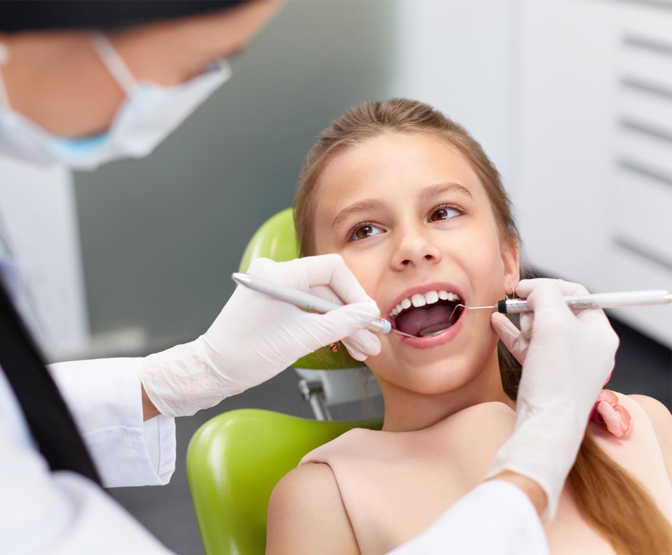 Affordable Tooth Replacement options in Dubai